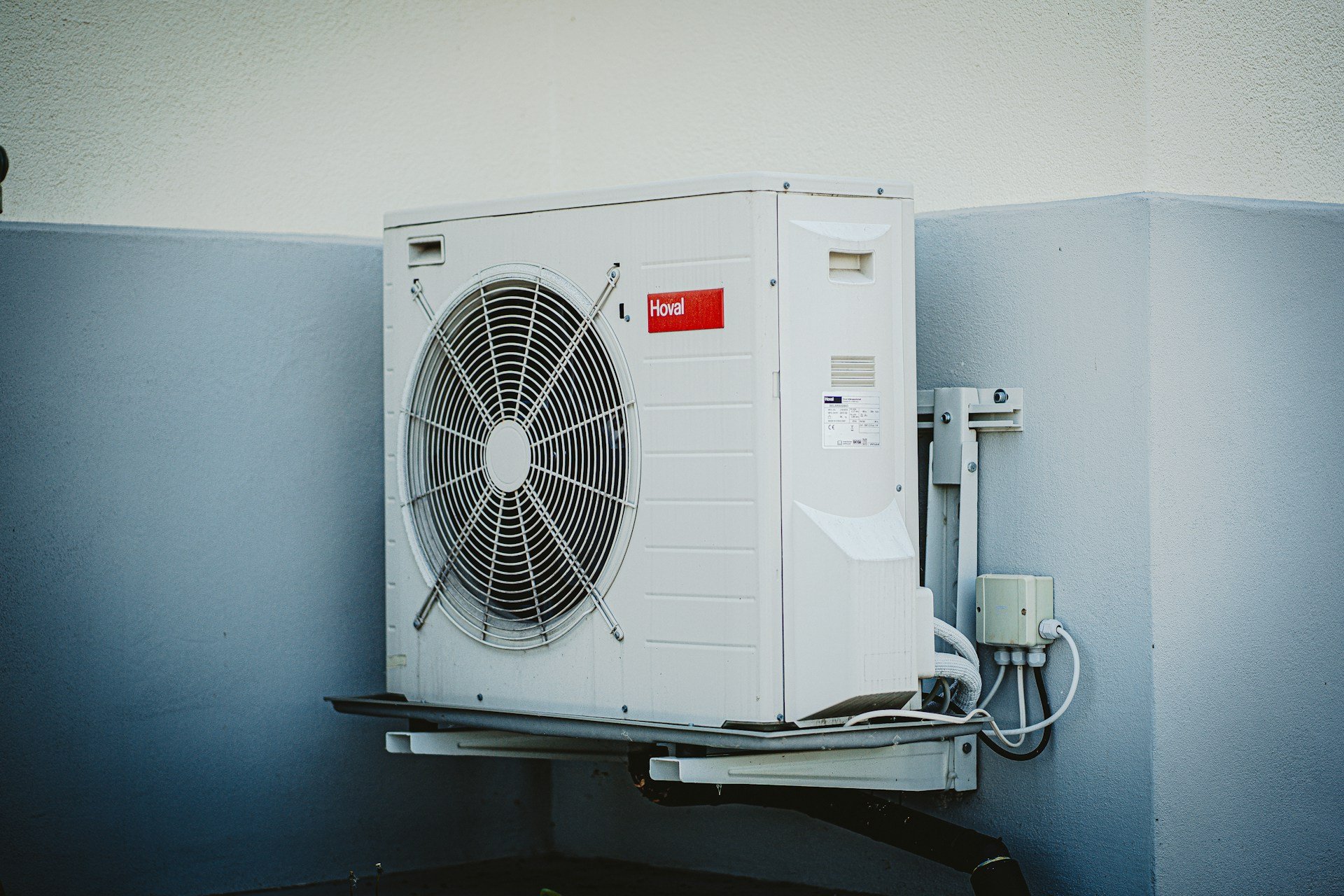 Tips for Choosing the Right HVAC Company for Your Home or Business Needs